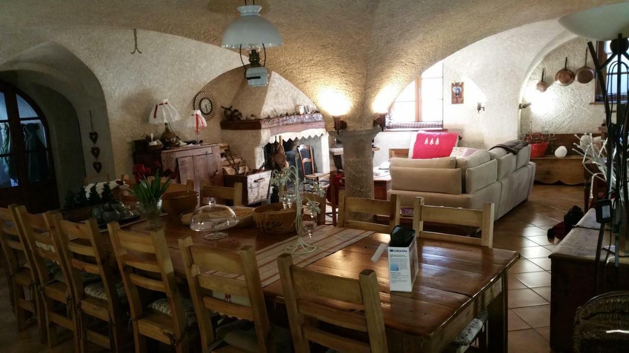 Chez Annie & Marcel Bed & Breakfast Le Monetier-les-Bains Exterior photo