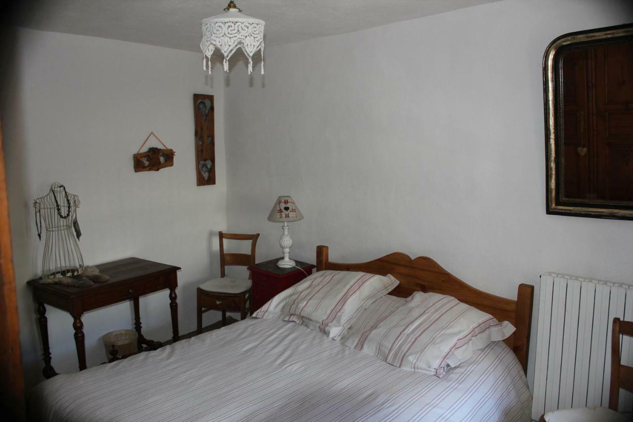 Chez Annie & Marcel Bed & Breakfast Le Monetier-les-Bains Exterior photo