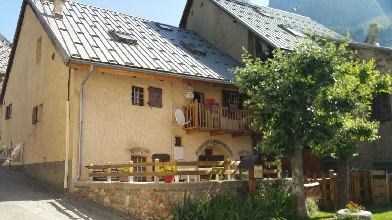 Chez Annie & Marcel Bed & Breakfast Le Monetier-les-Bains Exterior photo
